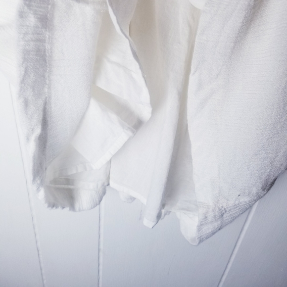 Kimchi Blue Cold Shoulder Beaded Dress Size Medium - Picture 10 of 14